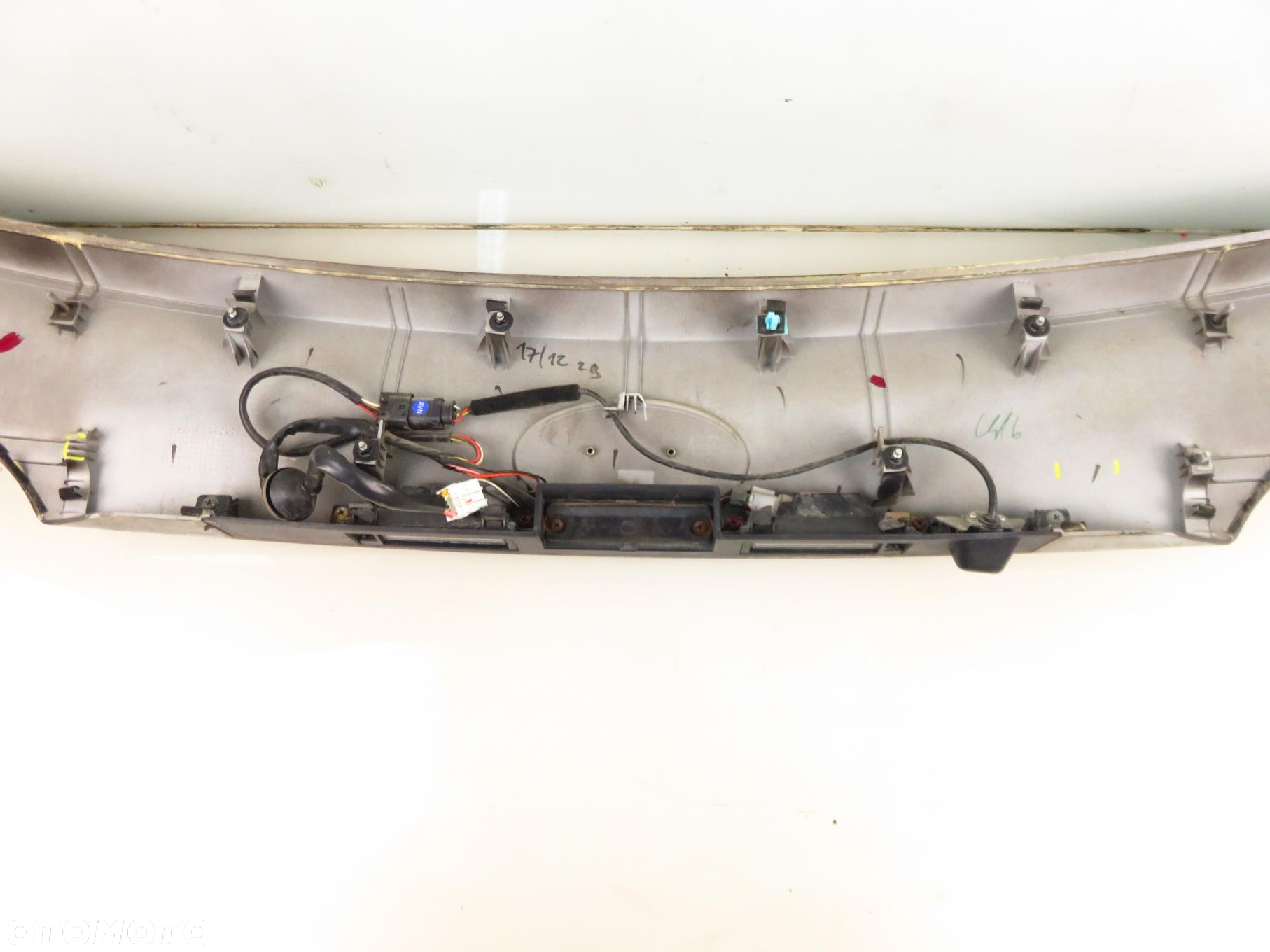 BLENDA KLAPY HYUNDAI ix35 (LM, EL, ELH) 873712S000 1K - 7