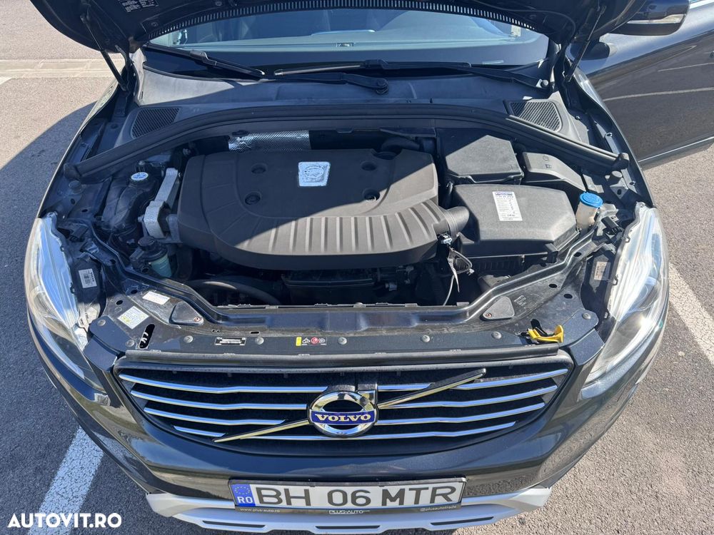 Volvo XC 60 D3 Momentum - 25