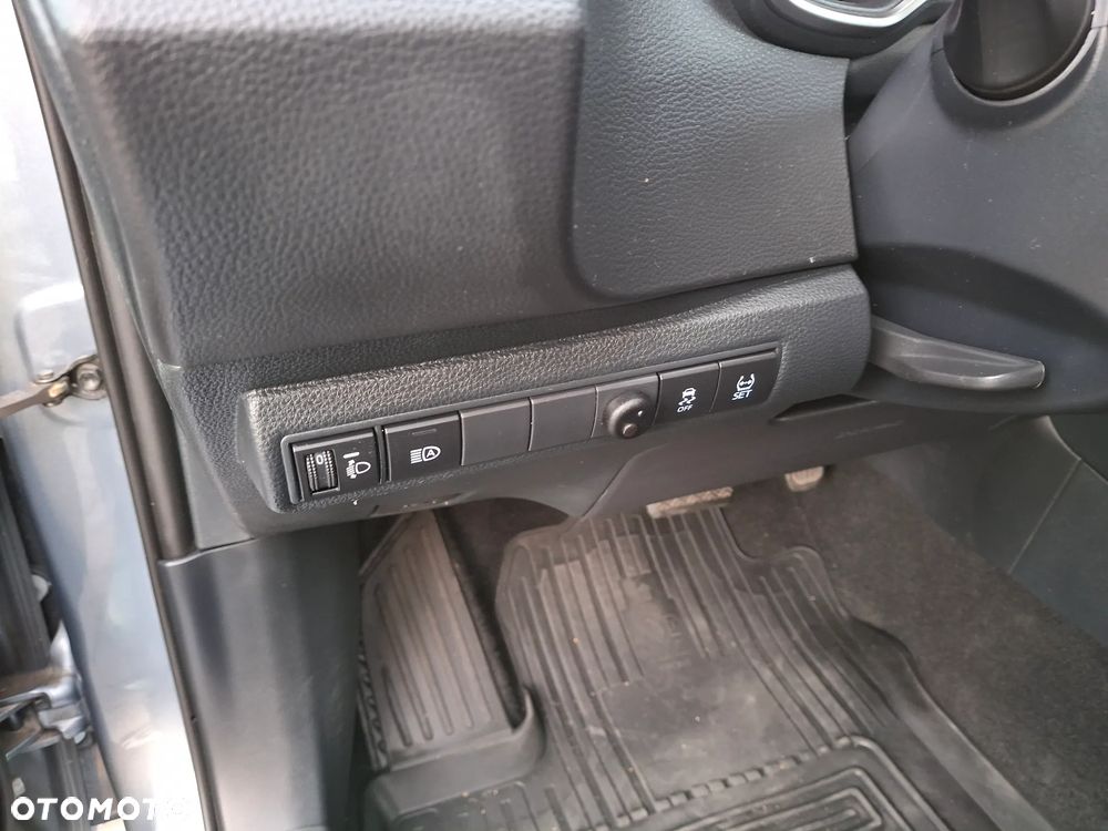 Toyota Corolla 1.8 Hybrid Comfort - 26