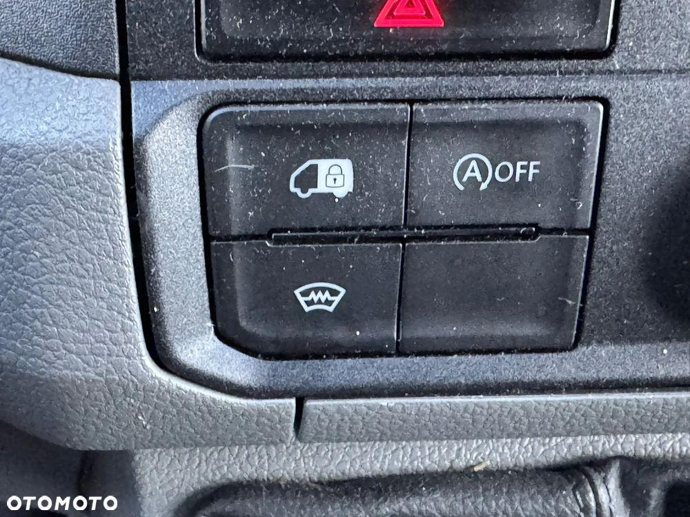 Volkswagen CRAFTER MAXI KLIMATYZACJA - 13