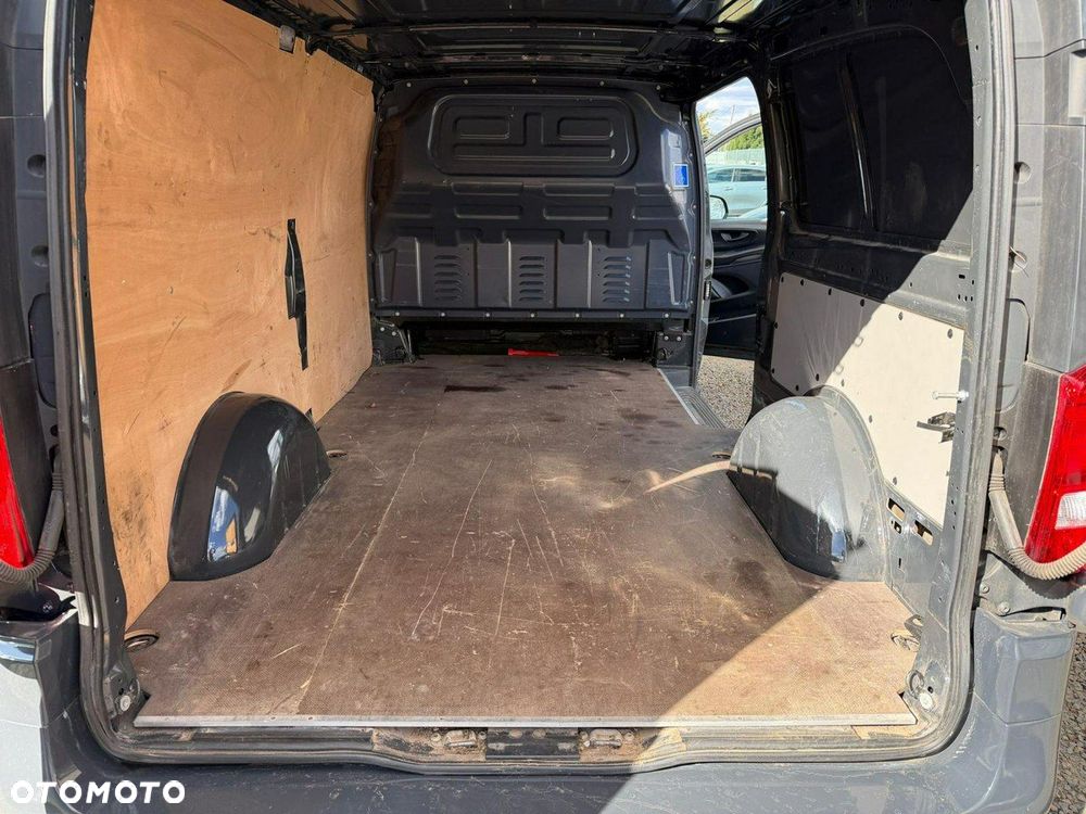Mercedes-Benz Vito - 7