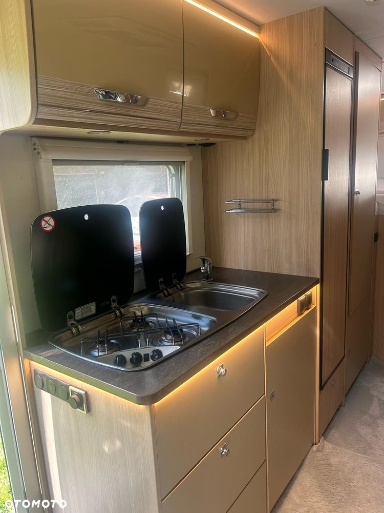 Burstner alkova - 12