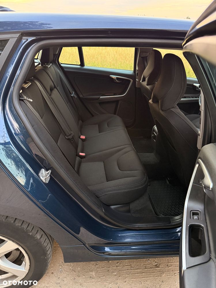 Volvo V60 D4 Drive-E Kinetic - 18