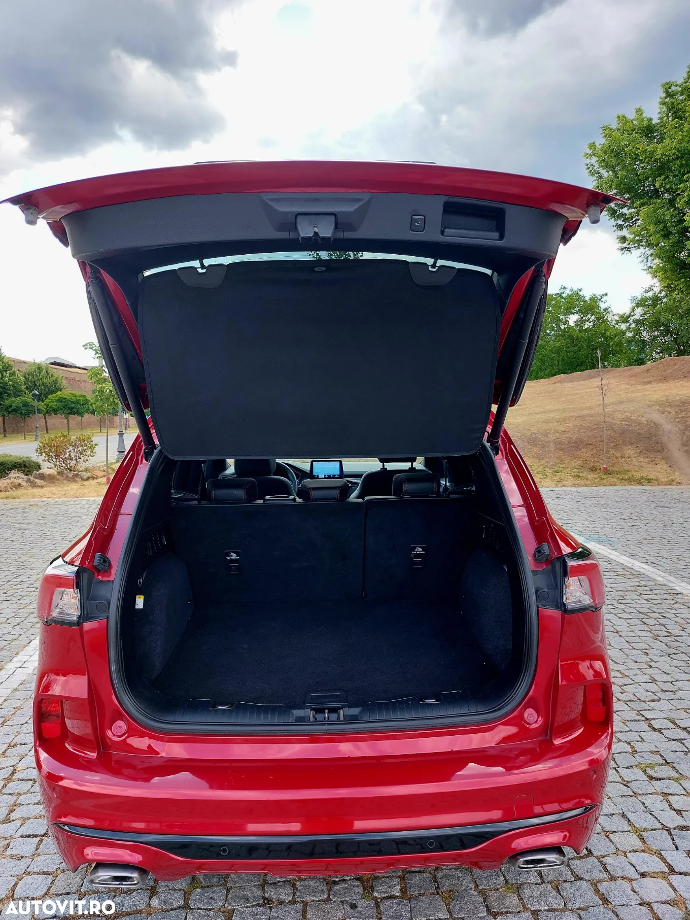 Ford Kuga 2.0 EcoBlue 4x4 Aut. ST-LINE - 9