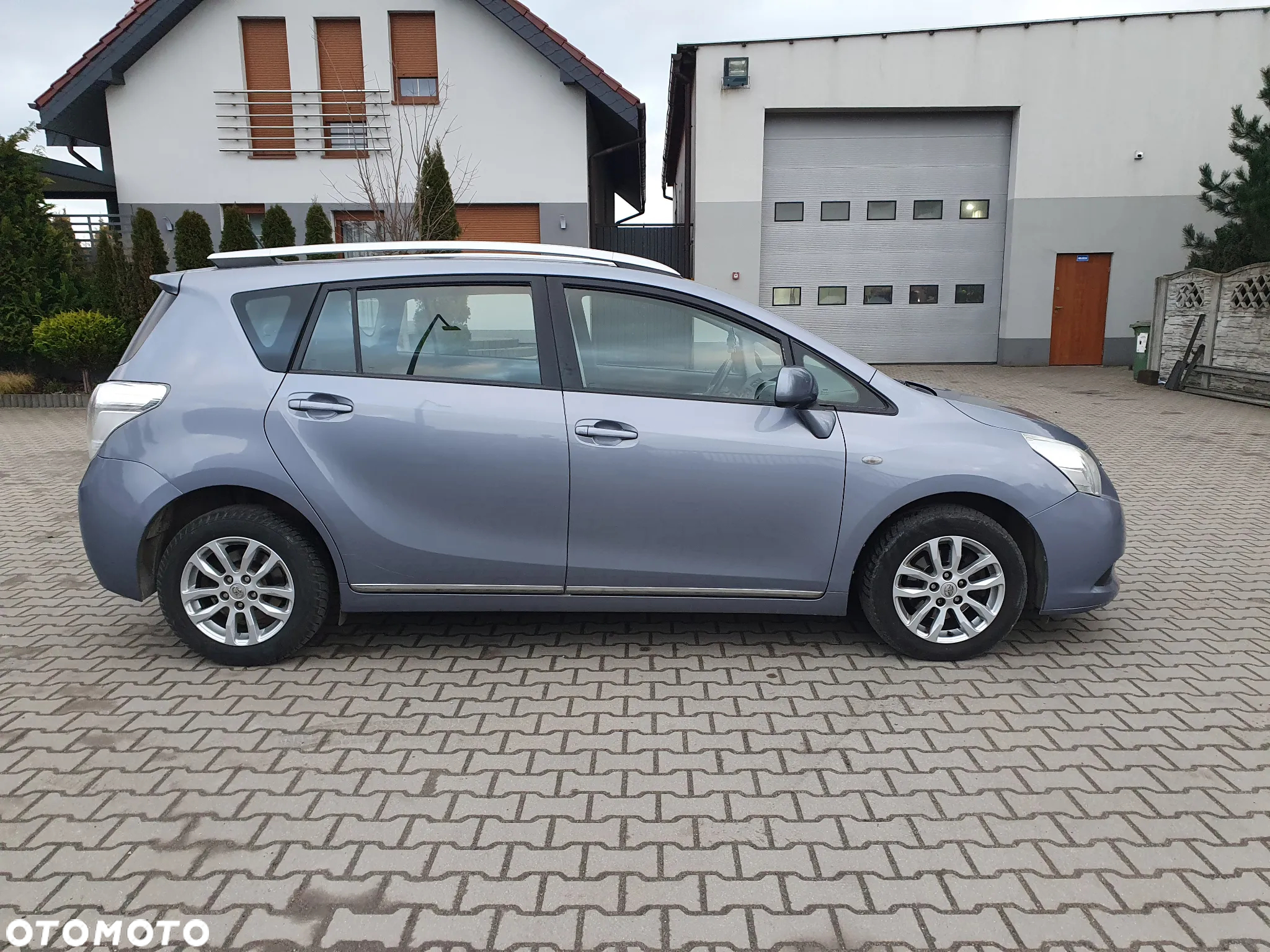 Toyota Verso 2.0 D-4D Luna 7os - 4