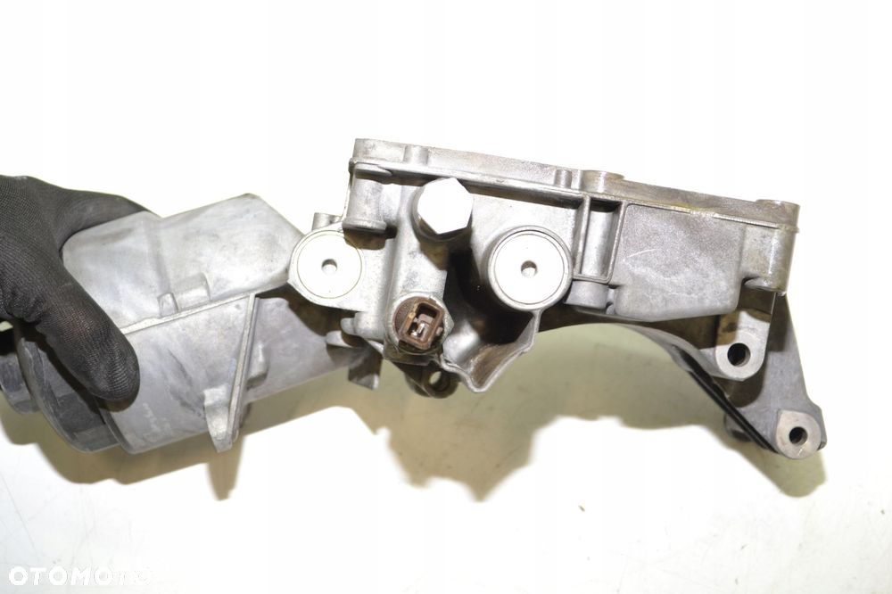 OBUDOWA PODSTAWA FILTRA OLEJU BMW E53 E60 E61 E46 E39 2.2 2.5 3.0 M54 M52 - 4