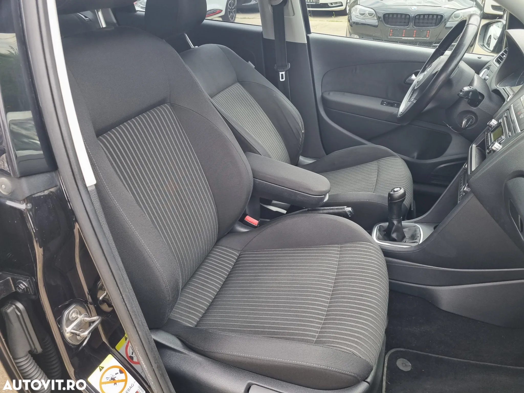 Volkswagen Polo 1.4 Comfortline - 13