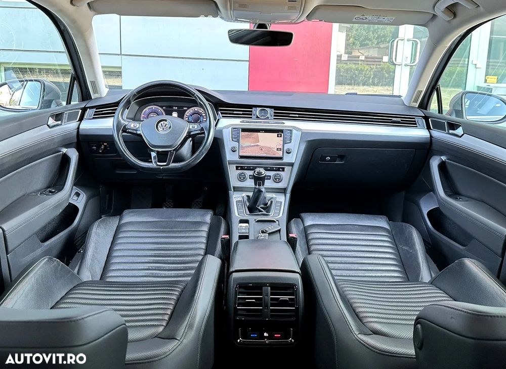 Volkswagen Passat - 10