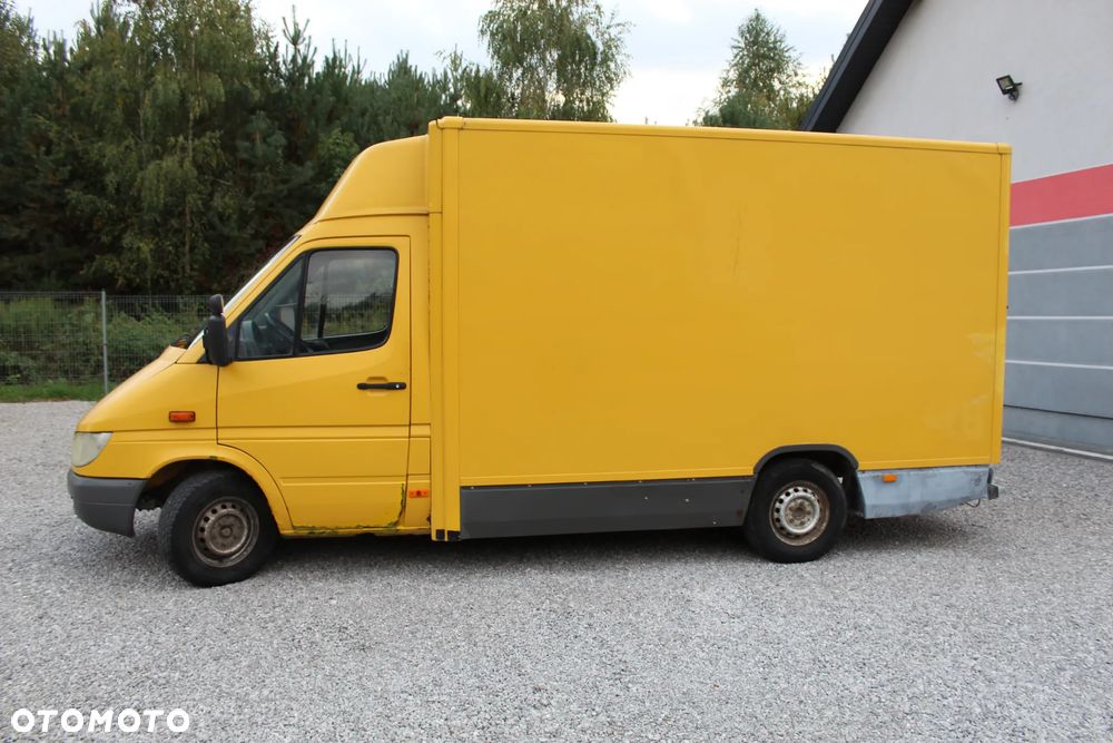 Mercedes-Benz sprinter - 2