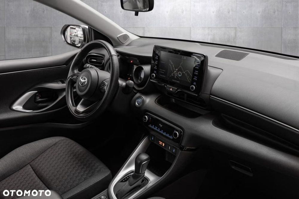 Toyota Yaris 116 1.5 VVT-i Comfort - 10