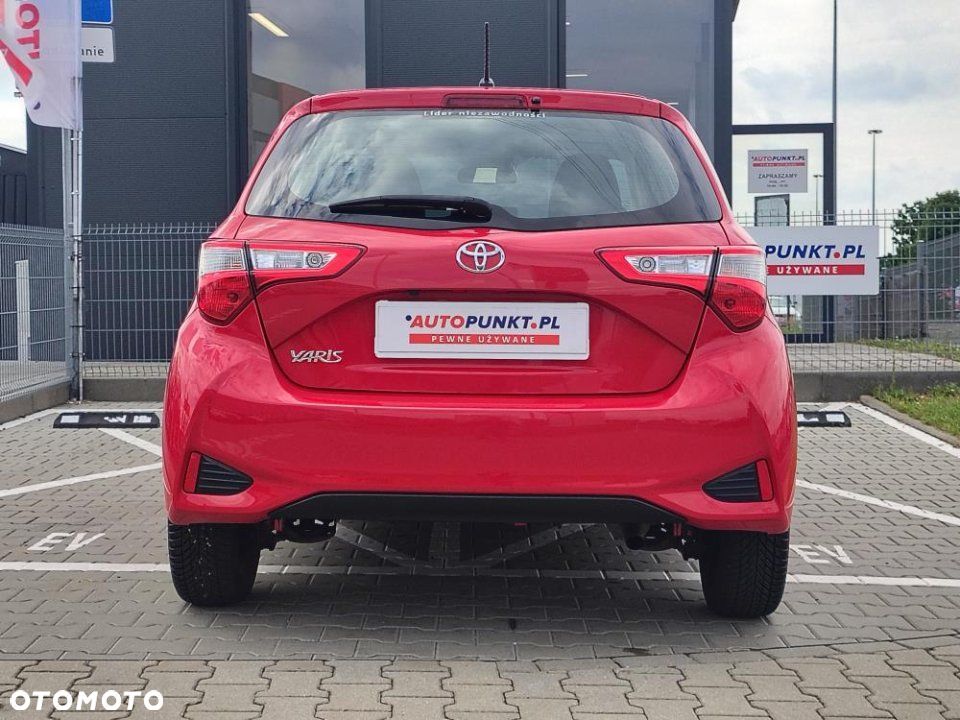 Toyota Yaris - 5