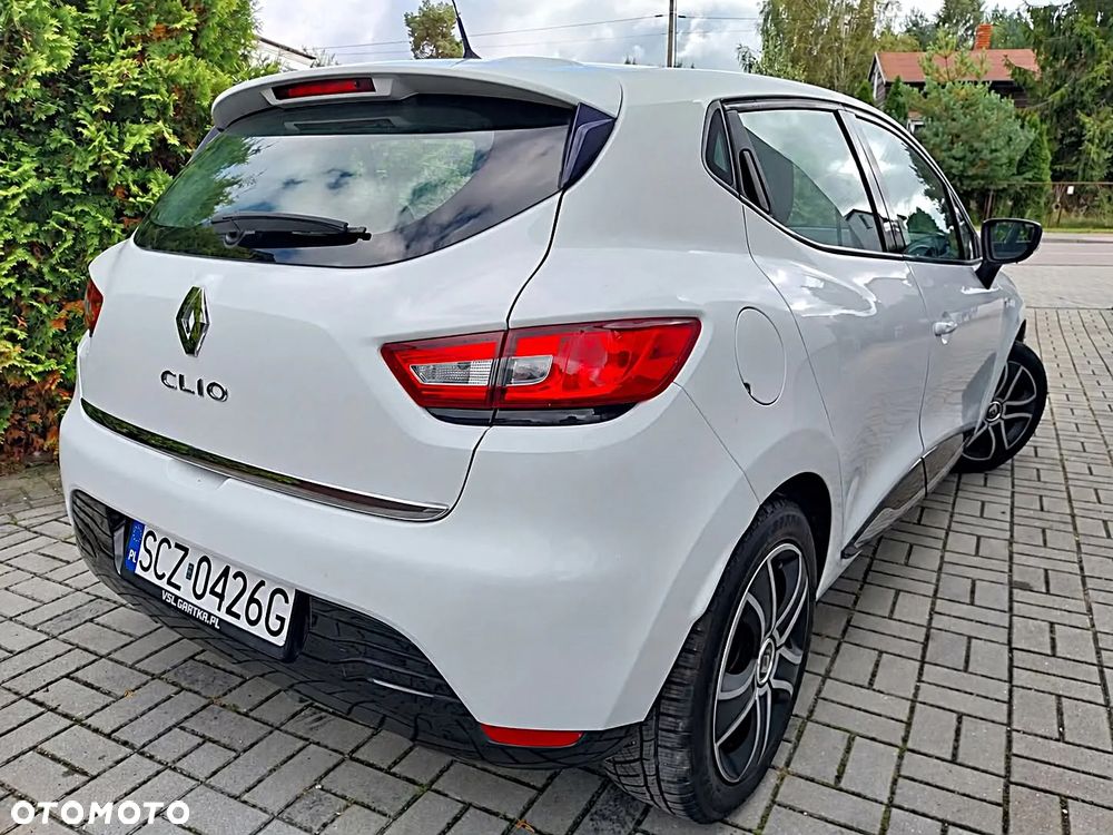 Renault Clio 1.2 16V 75 LIMITED - 25