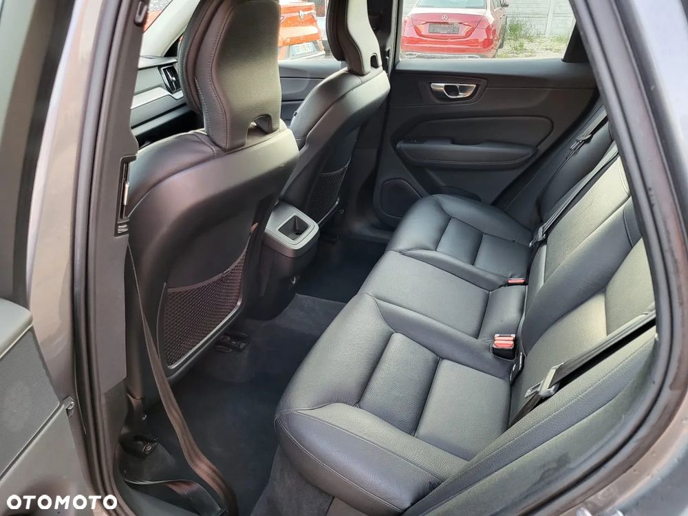 Volvo XC 60 D4 Inscription - 15