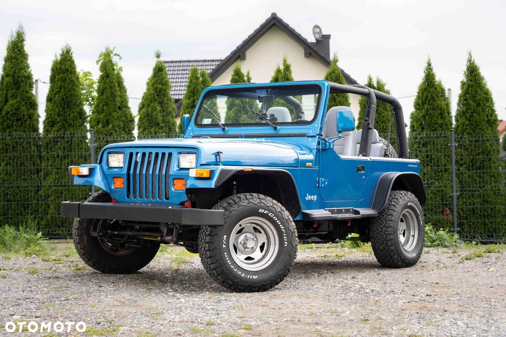 Jeep Wrangler - 2
