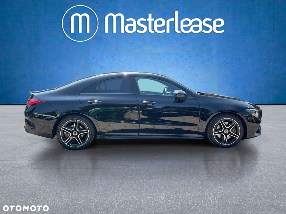 Mercedes-Benz CLA - 4
