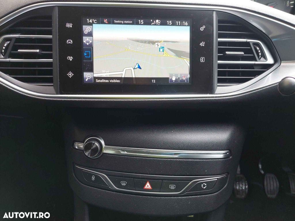 Stop dreapta spate Peugeot 308 2014 HATCHBACK 1.6 HDI DV6DTED - 1