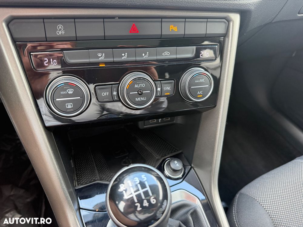 VOLKSWAGEN T-Roc 2021 — imagine 10