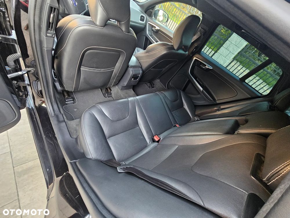 Volvo V60 D4 - 6