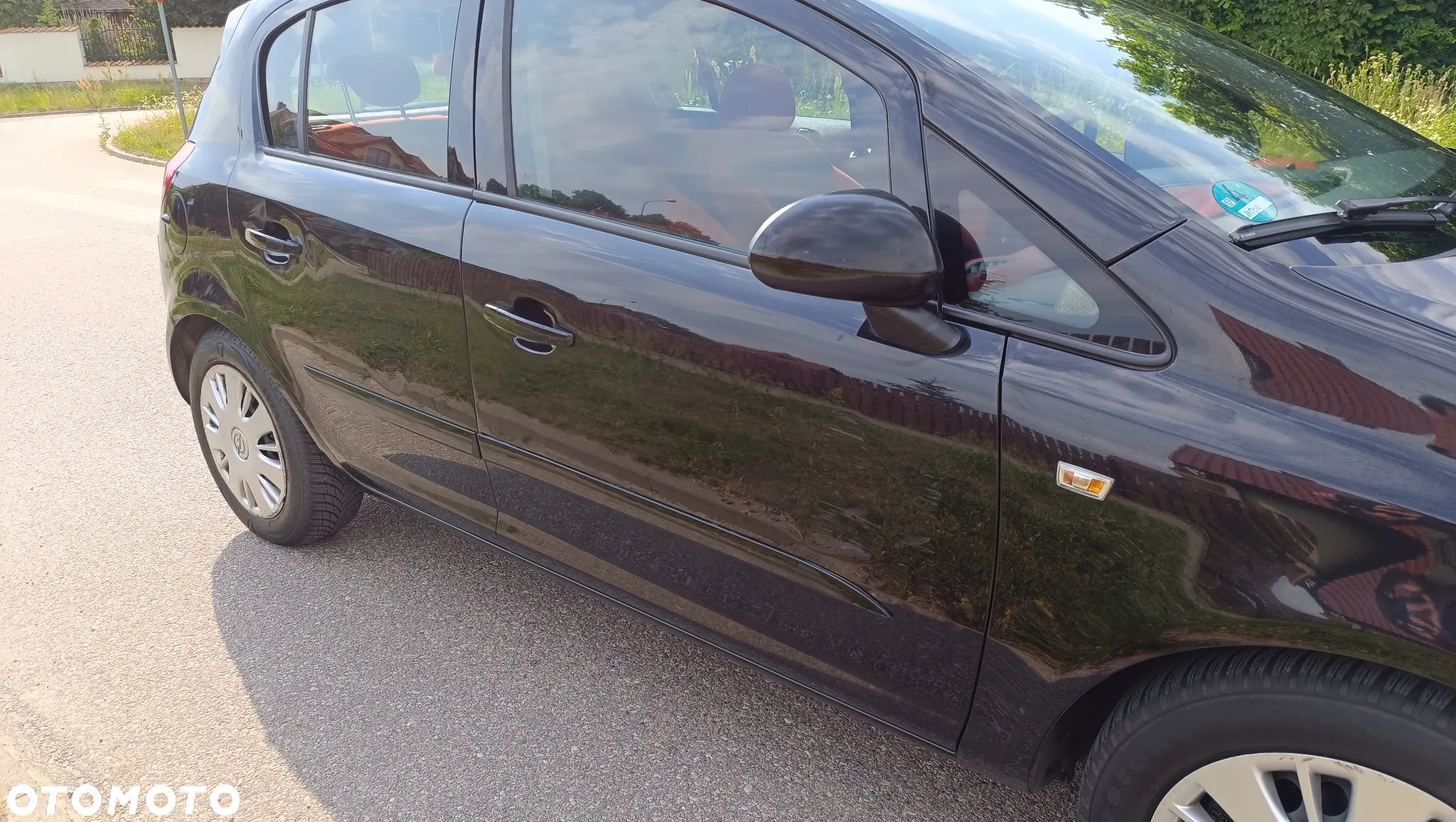 Opel Corsa 1.2 16V Color Edition - 9