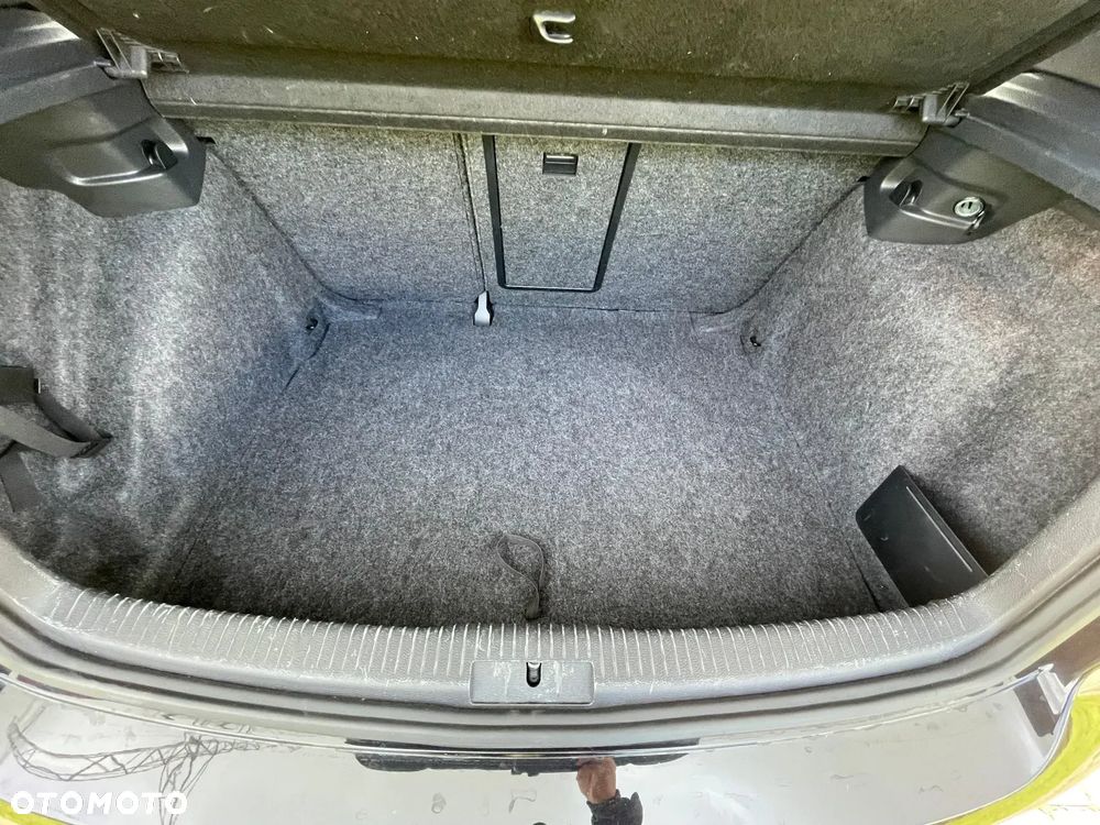 Volkswagen Golf 2.0 GTI DSG - 19