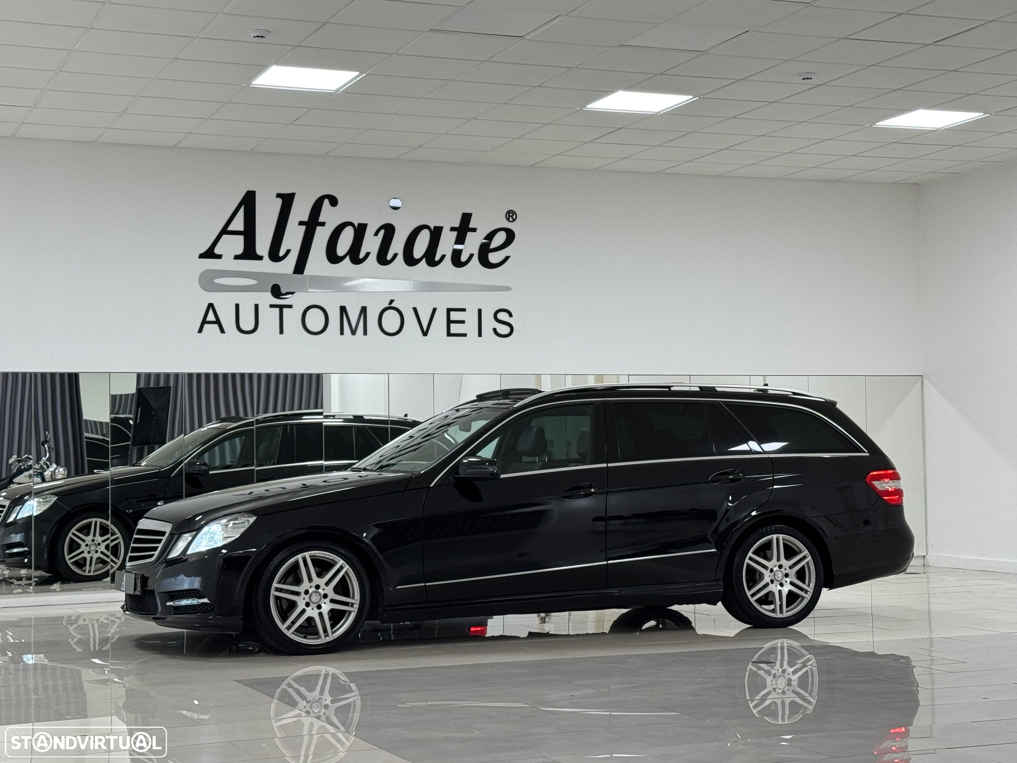 Mercedes-Benz E 300 Bluetec Hybrid Avantgarde - 2
