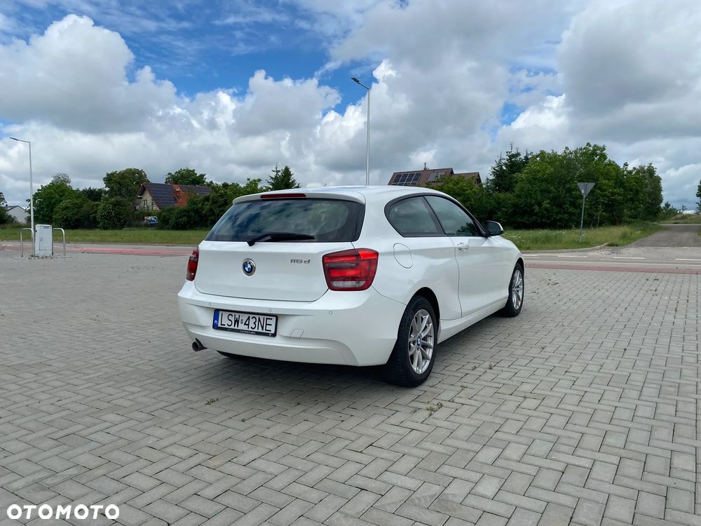 BMW Seria 1 116d - 11