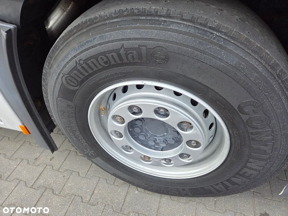 Mercedes-Benz Actros 2553 - 37