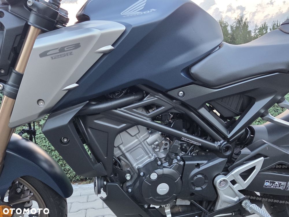 Honda CB - 33