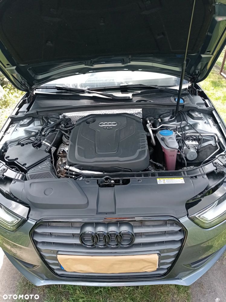 Audi A4 Limousine 2.0 TDI DPF clean diesel multitronic S line Sportpaket - 30