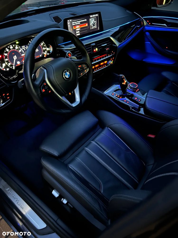 BMW Seria 5 - 12