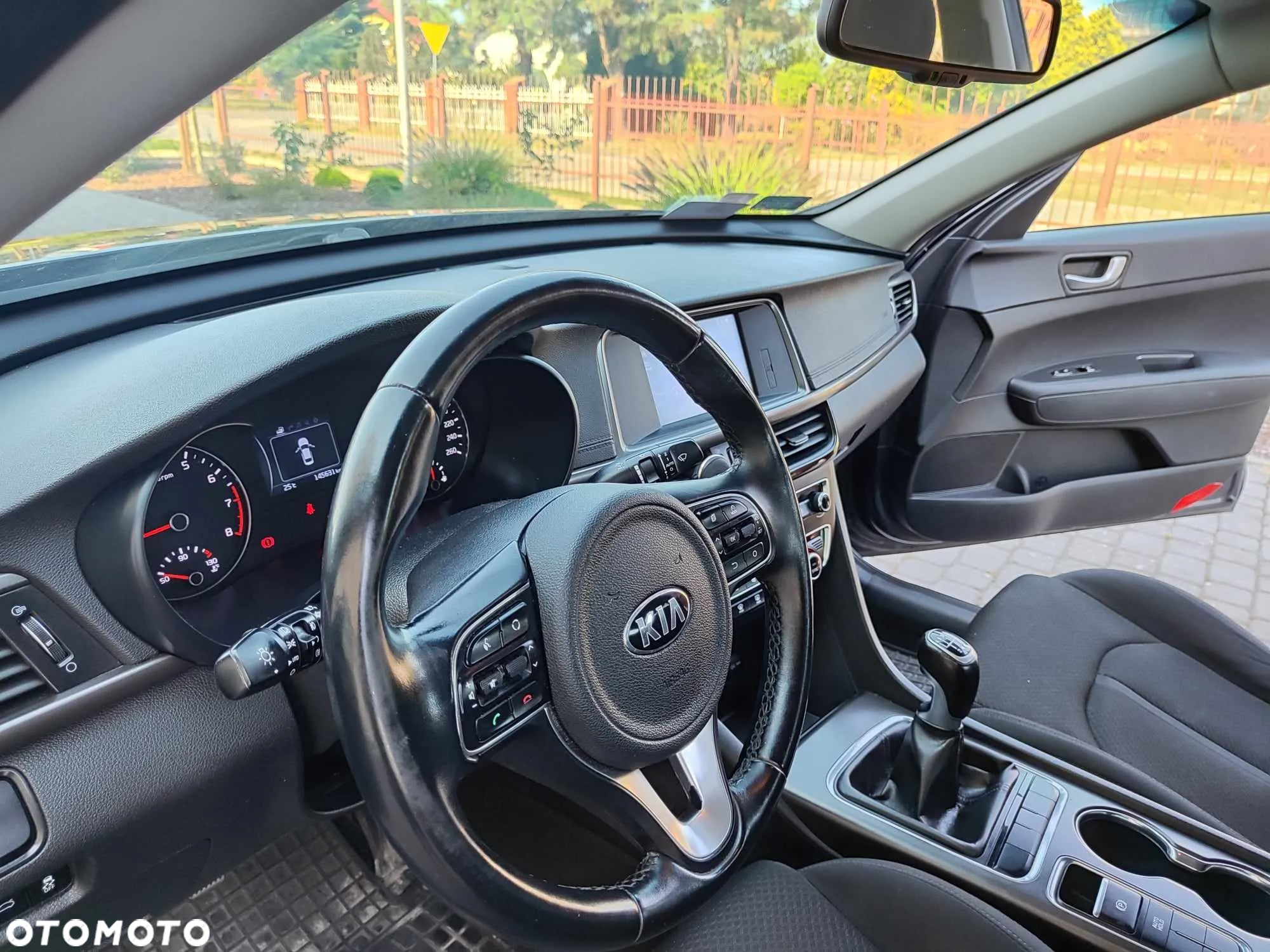 Kia Optima - 4