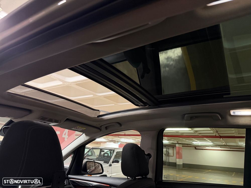 BMW 218 Gran Tourer d Aut. Sport Line - 14