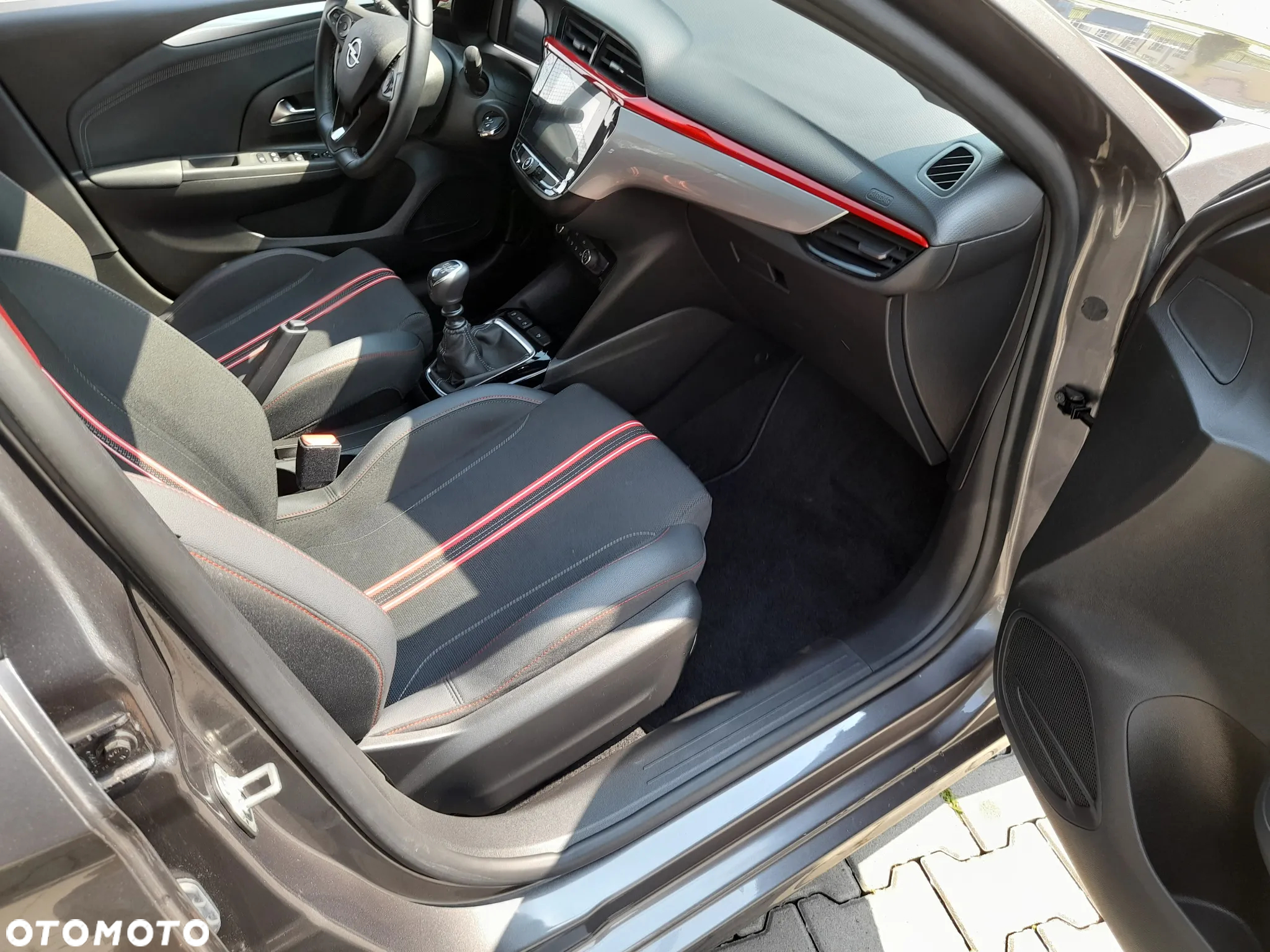 Opel Corsa 1.2 GS Line S&S - 19