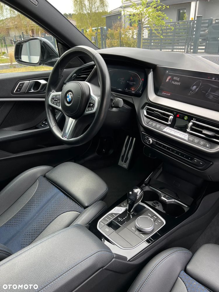 BMW Seria 2 220i M Sport - 9