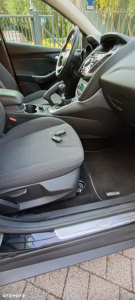 Ford Focus - 14