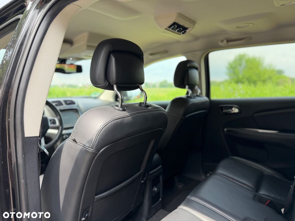 Fiat Freemont 2.0 Multijet Black Code AWD - 23