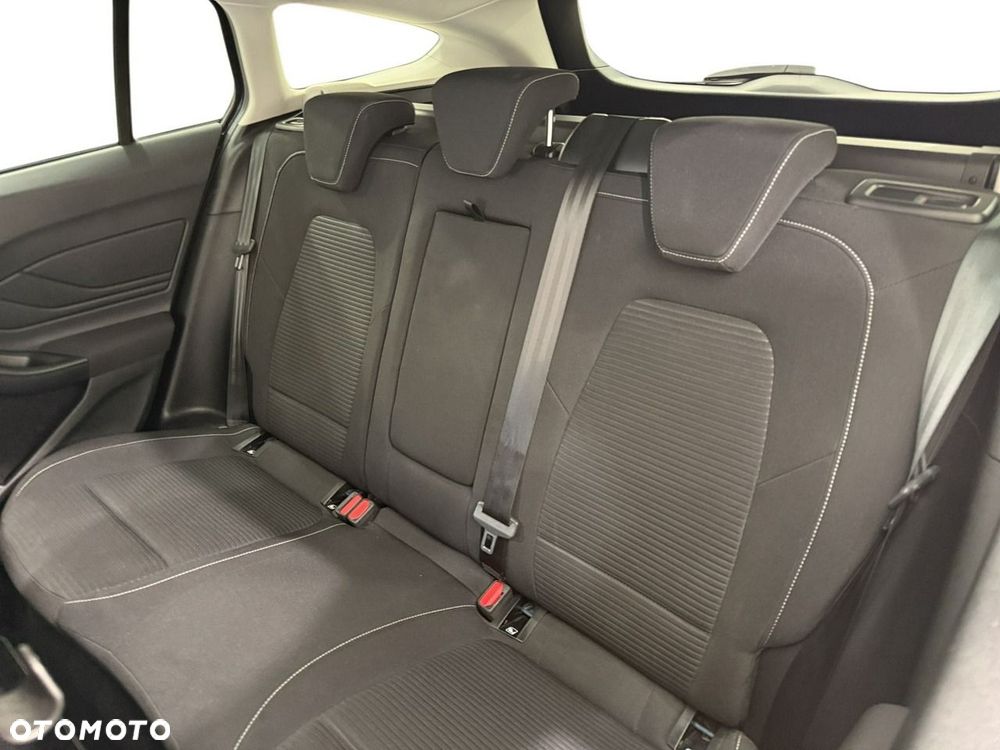 Ford Focus - 13