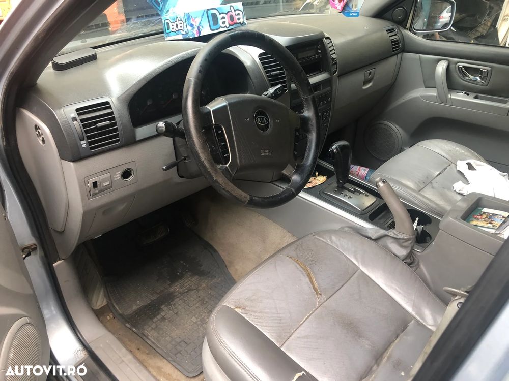 Dezmembrez KIA Sorento 2006 automata diesel - 6
