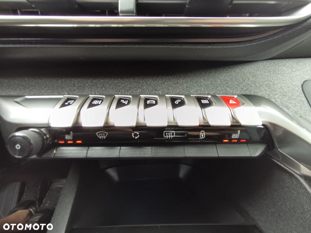 Peugeot 5008 BlueHDI 150 Stop & Start Allure - 28