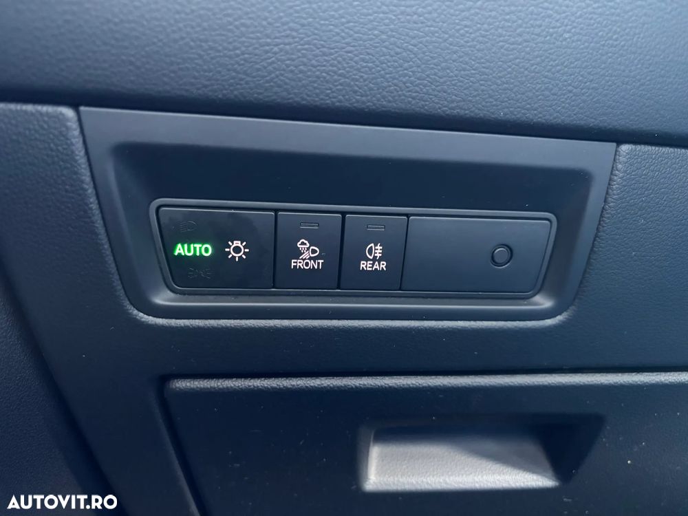 Volkswagen Touareg V6 TDI Style - 16