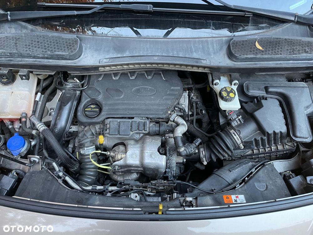 Ford Tourneo Connect Grand 1.5 TDCi Start/Stop Titanium - 18