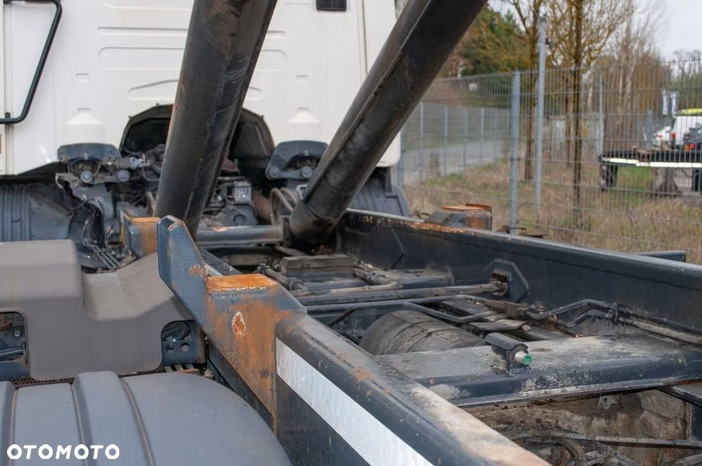 Scania G440 6x2 Hakowiec MEILLER / Oś skrętna podnoszona  / Euro 5/ - 9