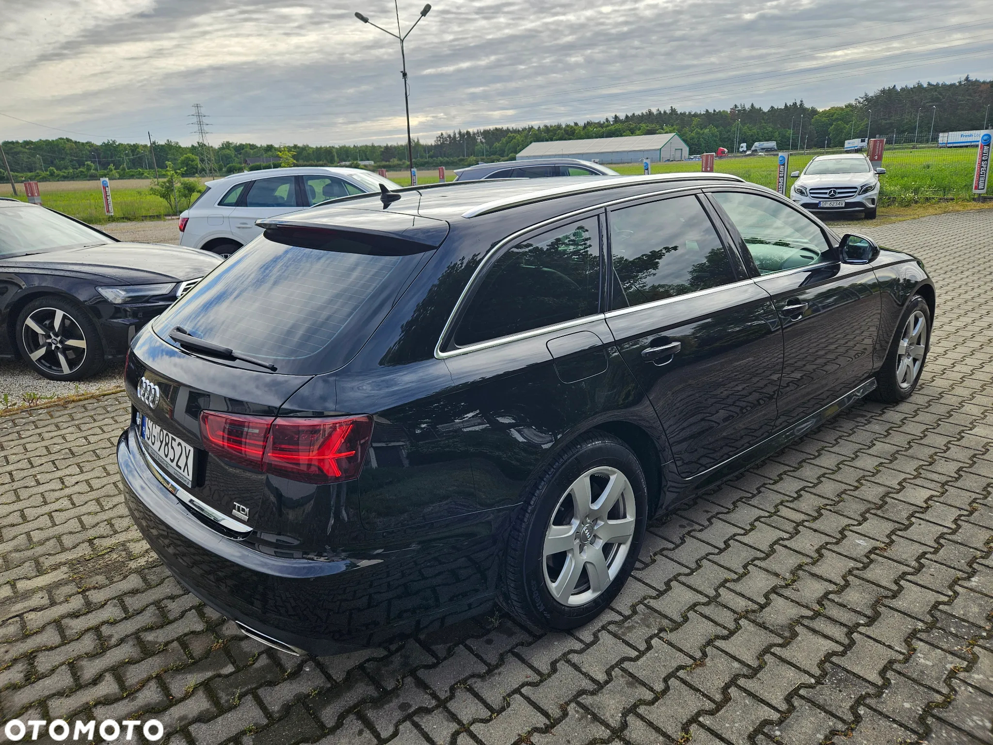 Audi A6 Avant 2.0 TDI Ultra S tronic - 6