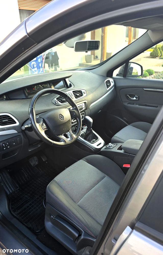 Renault Scenic 1.5 dCi Life EDC - 7