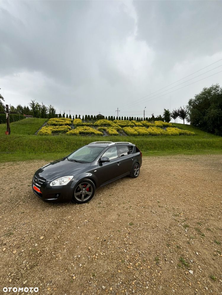 Kia Ceed Cee'd 1.6 Comfort + - 1