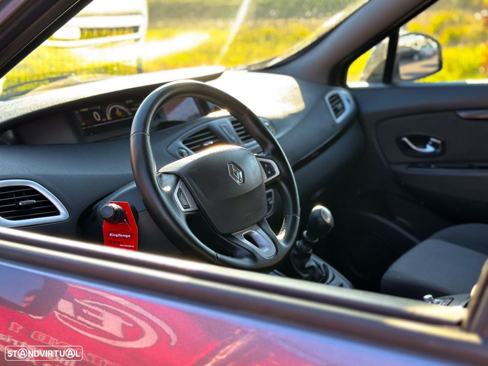 Renault Scénic dCi 110 Expression - 2