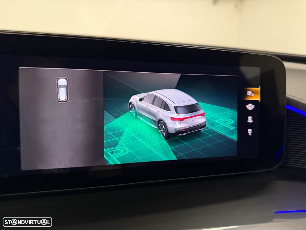 Mercedes-Benz EQC - 28