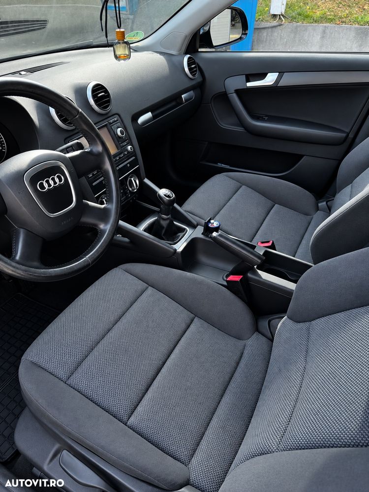 Audi A3 Sportback - 6