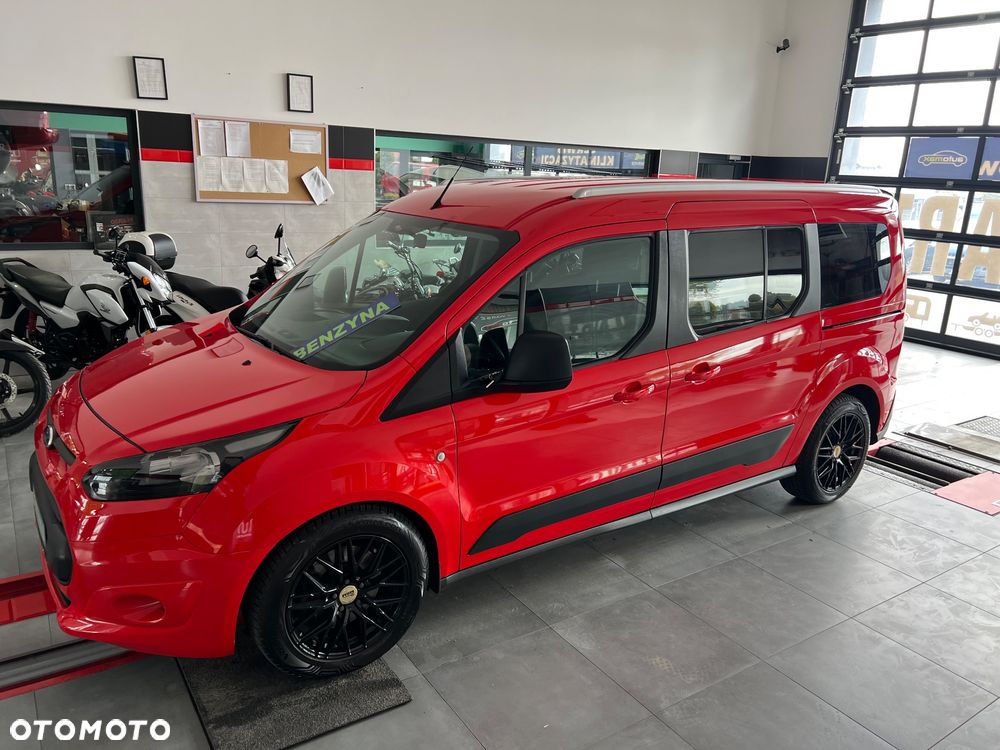 Ford Tourneo Connect 1.6 EcoBoost Titanium - 4