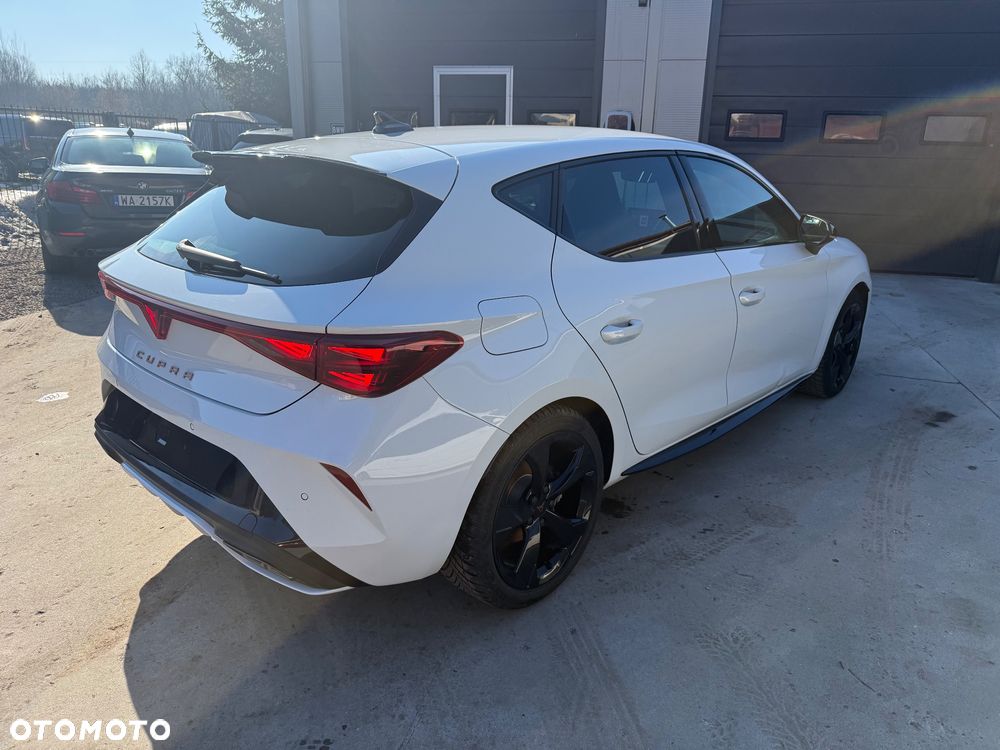 Cupra Leon 1.5 eTSI DSG - 5